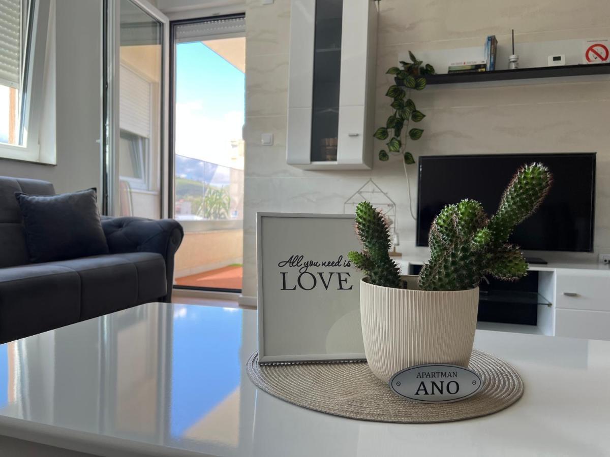 Apartman Ano Lux Novi Pazar Esterno foto