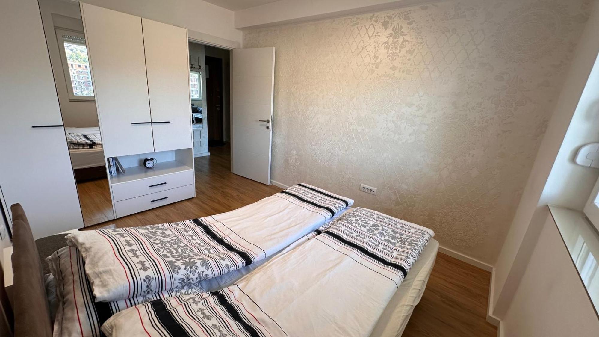 Apartman Ano Lux Novi Pazar Esterno foto